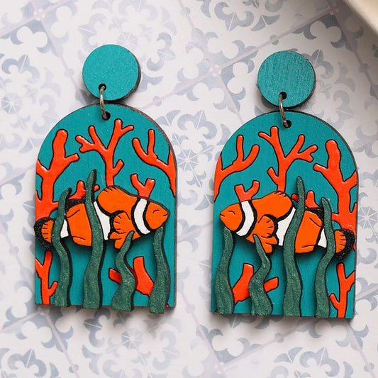 Your Guide to a Chic Nautical Summer 🐟