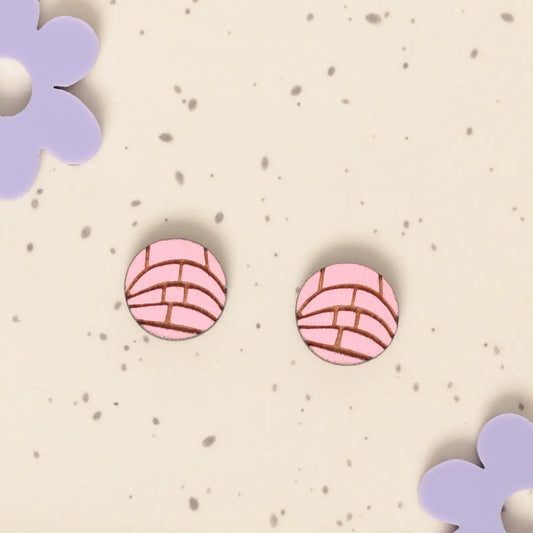 Concha Stud Earrings