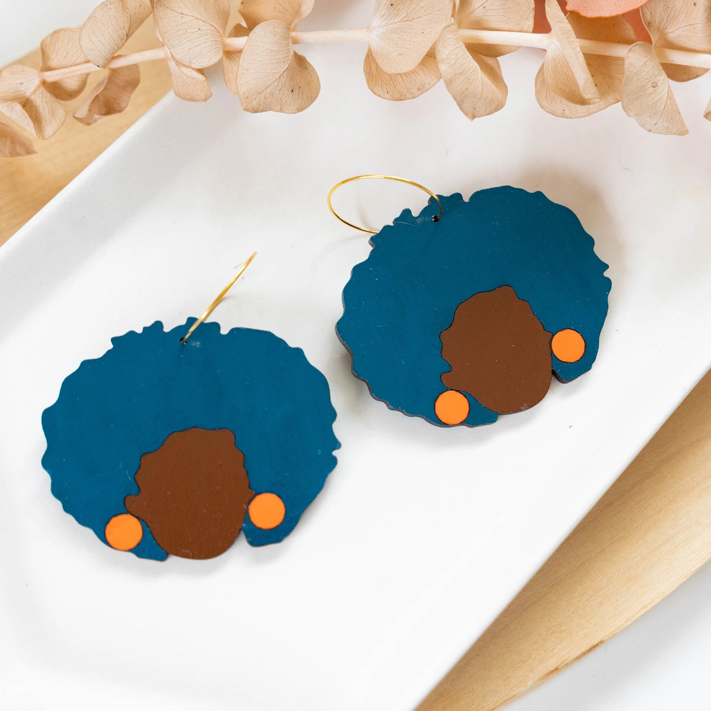 Shelley Hoop Earrings - 2 Colors Available