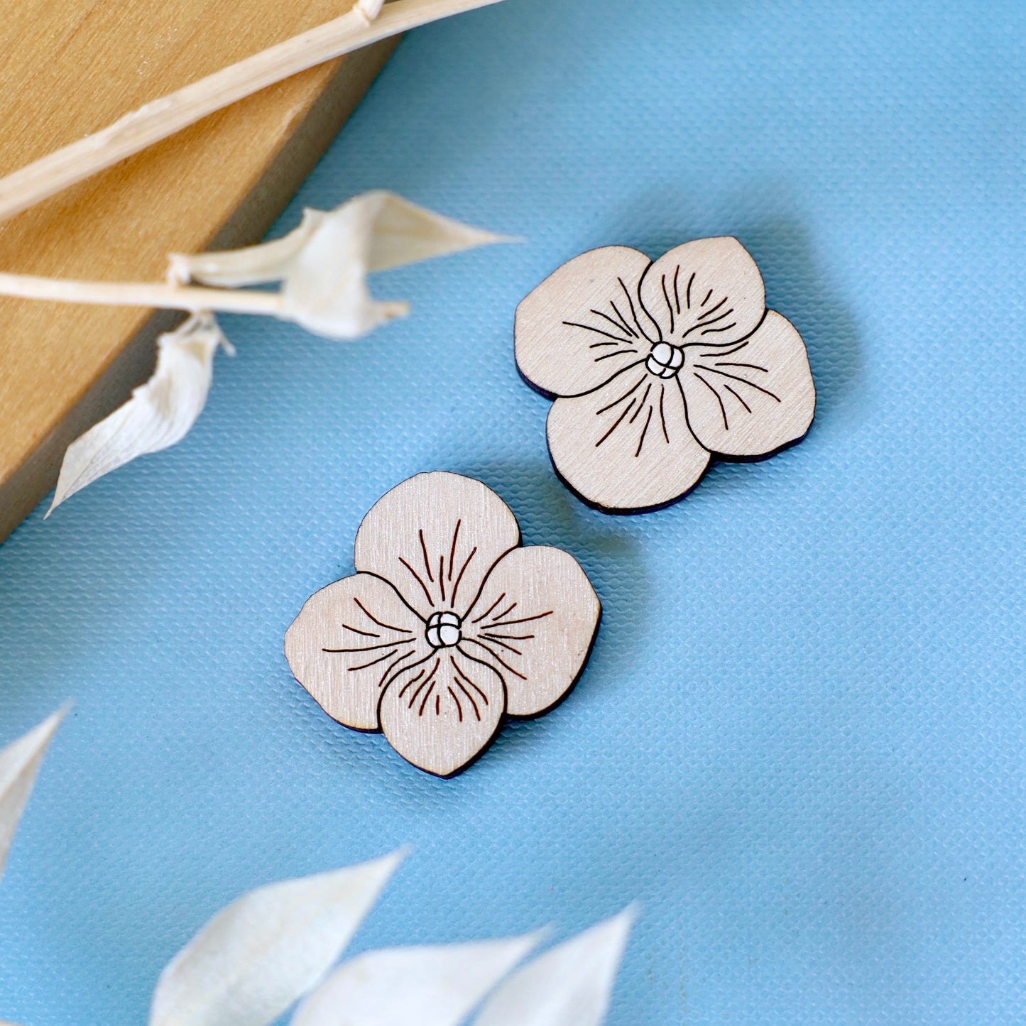 Hydrangea Studs - White