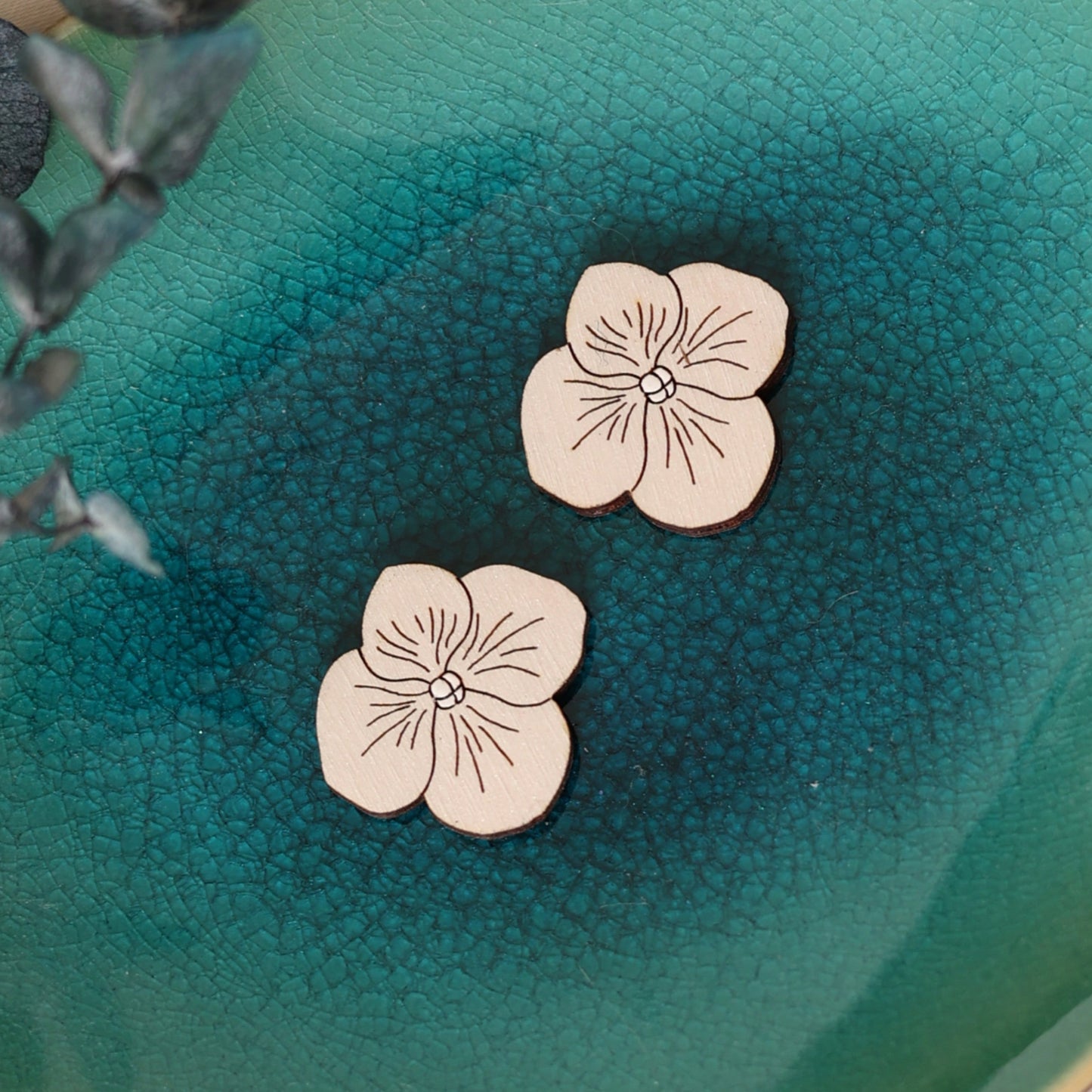 Hydrangea Studs - White